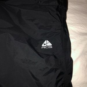 Nike ACG snow pants size M